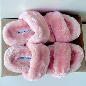 NIB (7) Steve Madden Katana light pink faux fur espadrille flatform furry sandal